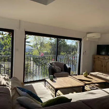 De Charme 5 Pieces Avec Piscine Privee, Jardin Arbore, Proche Et Centre-ville - Fr-1-226-501 *