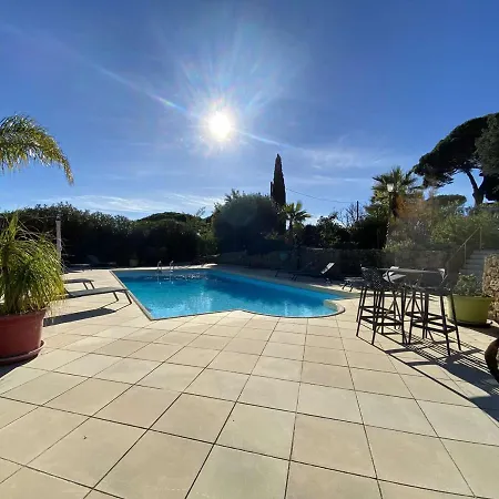 De Charme 5 Pieces Avec Piscine Privee, Jardin Arbore, Proche Et Centre-ville - Fr-1-226-501