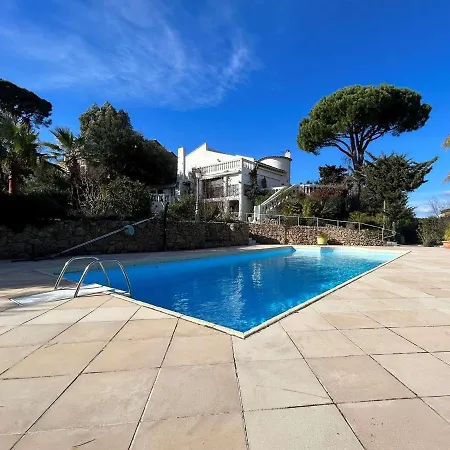 De Charme 5 Pieces Avec Piscine Privee, Jardin Arbore, Proche Et Centre-ville - Fr-1-226-501 Villa Sainte-Maxime